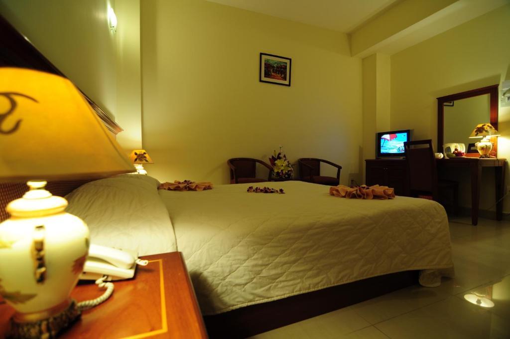 Hotel Khach San Phuoc Loc Tho 2 - 福禄寿 Ho-Chi-Minh-Stadt Zimmer foto