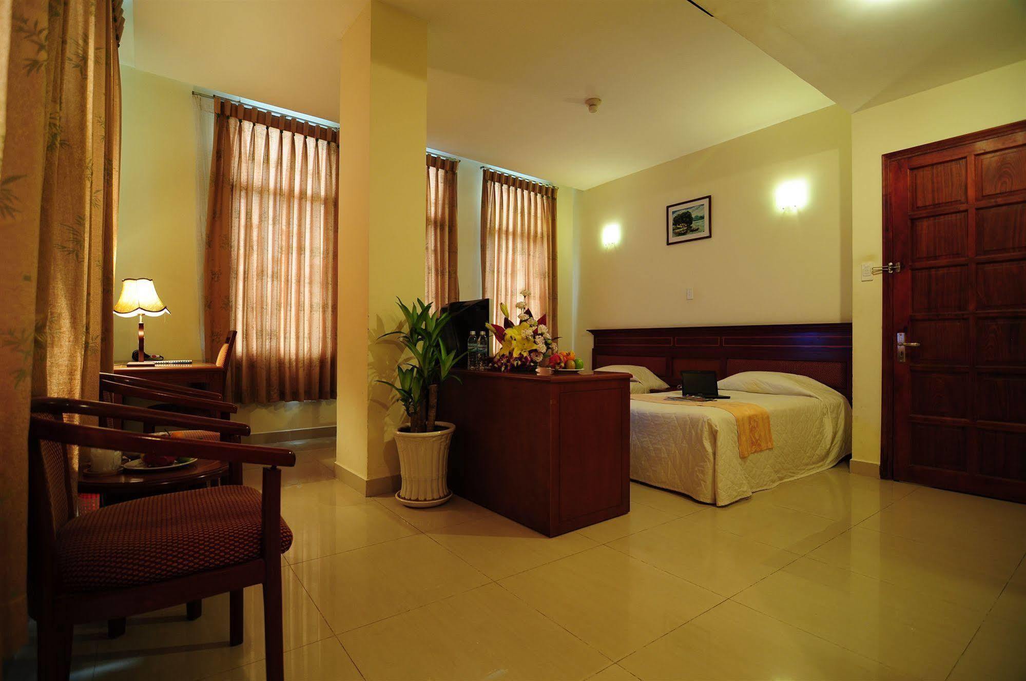 Hotel Khach San Phuoc Loc Tho 2 - 福禄寿 Ho-Chi-Minh-Stadt Exterior foto